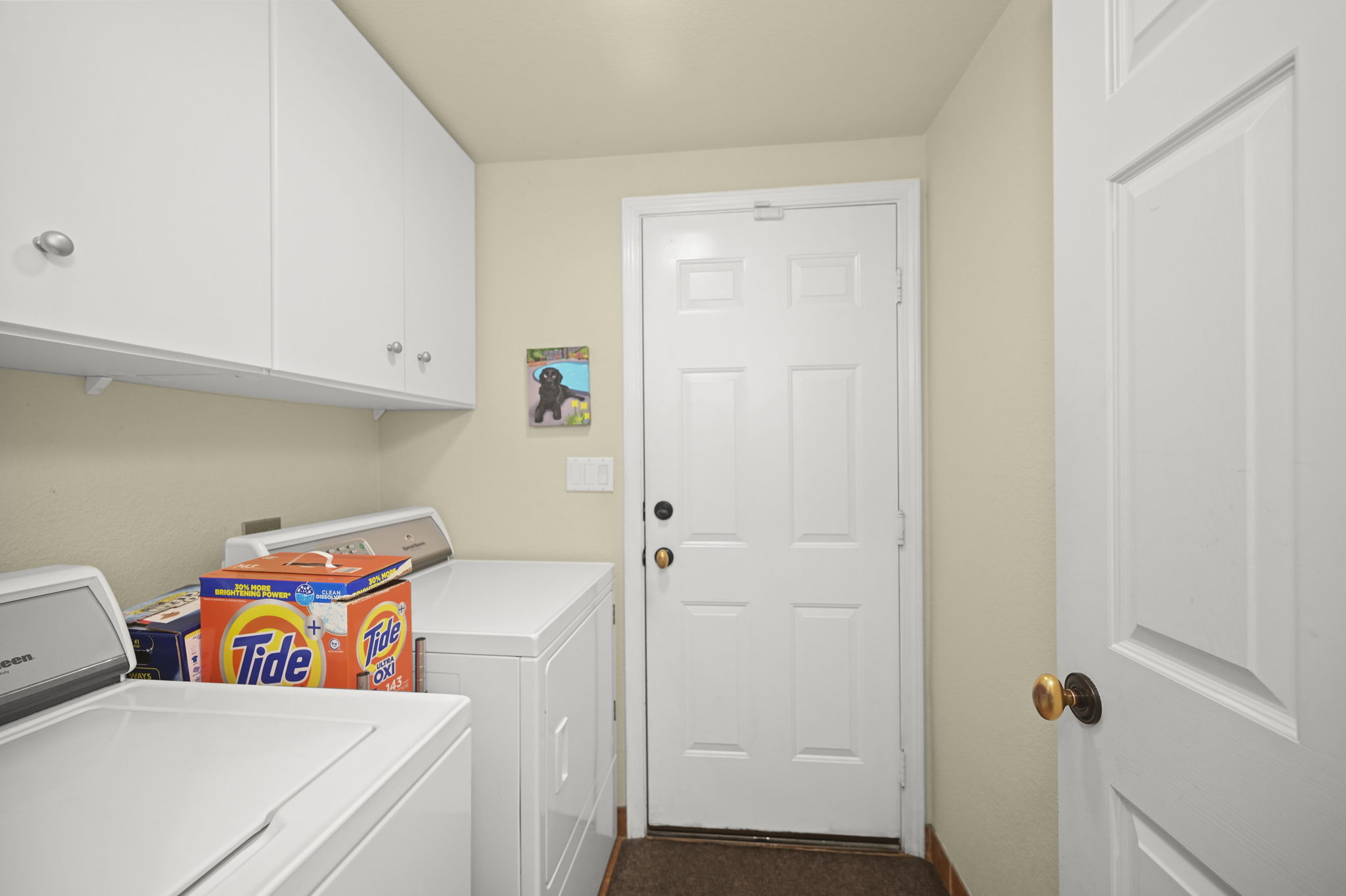  Photo 23