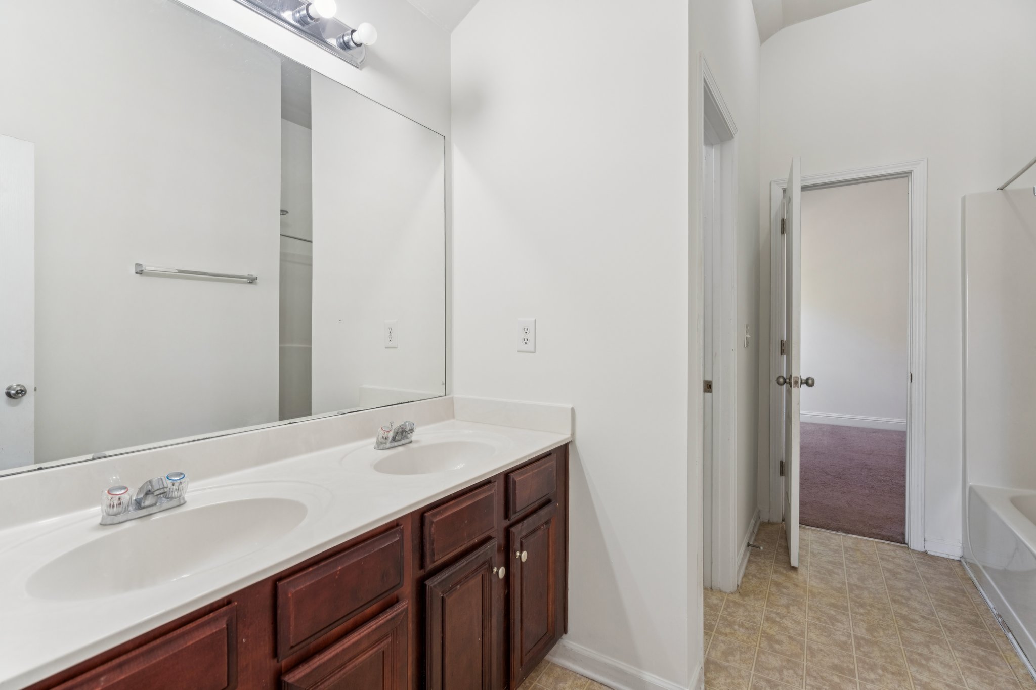 Local_Flavor_films-635 Hancock Ave, Braselton, GA 30517-241.jpg