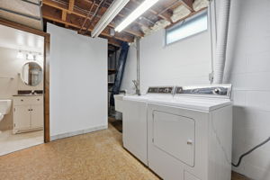  Photo 36