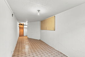 038_F8_635 Longridge Rd