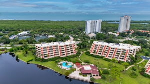 Hyde Park and Pelican Bay