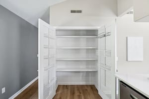 Stratford Dr N-L1609-018.jpg