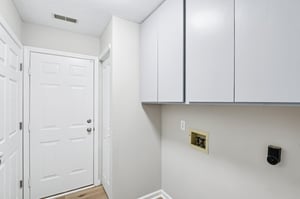 Stratford Dr N-L1609-047.jpg