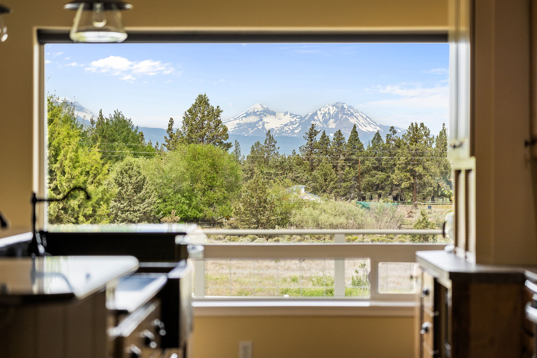 Breathtaking Cascade Mountain View from the Kitchen