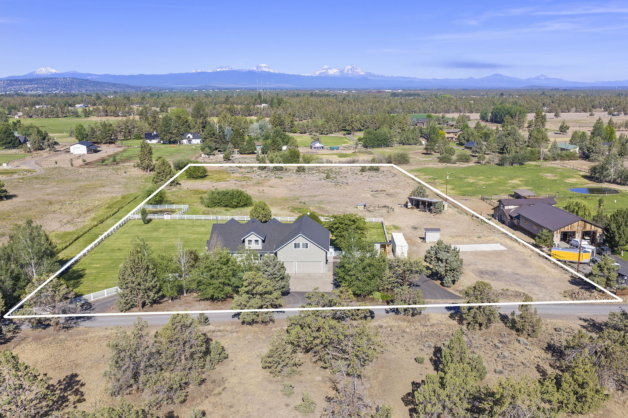 Aerial View with Approximate Property Boundaries