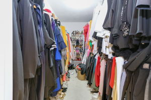  Photo 32