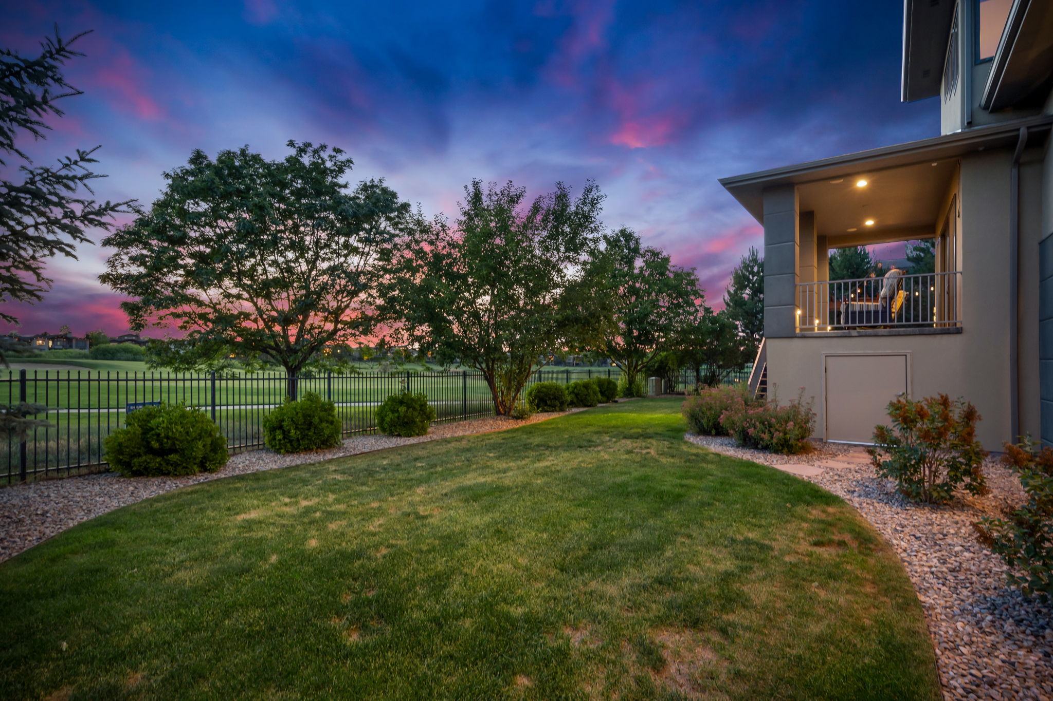 Photo 74