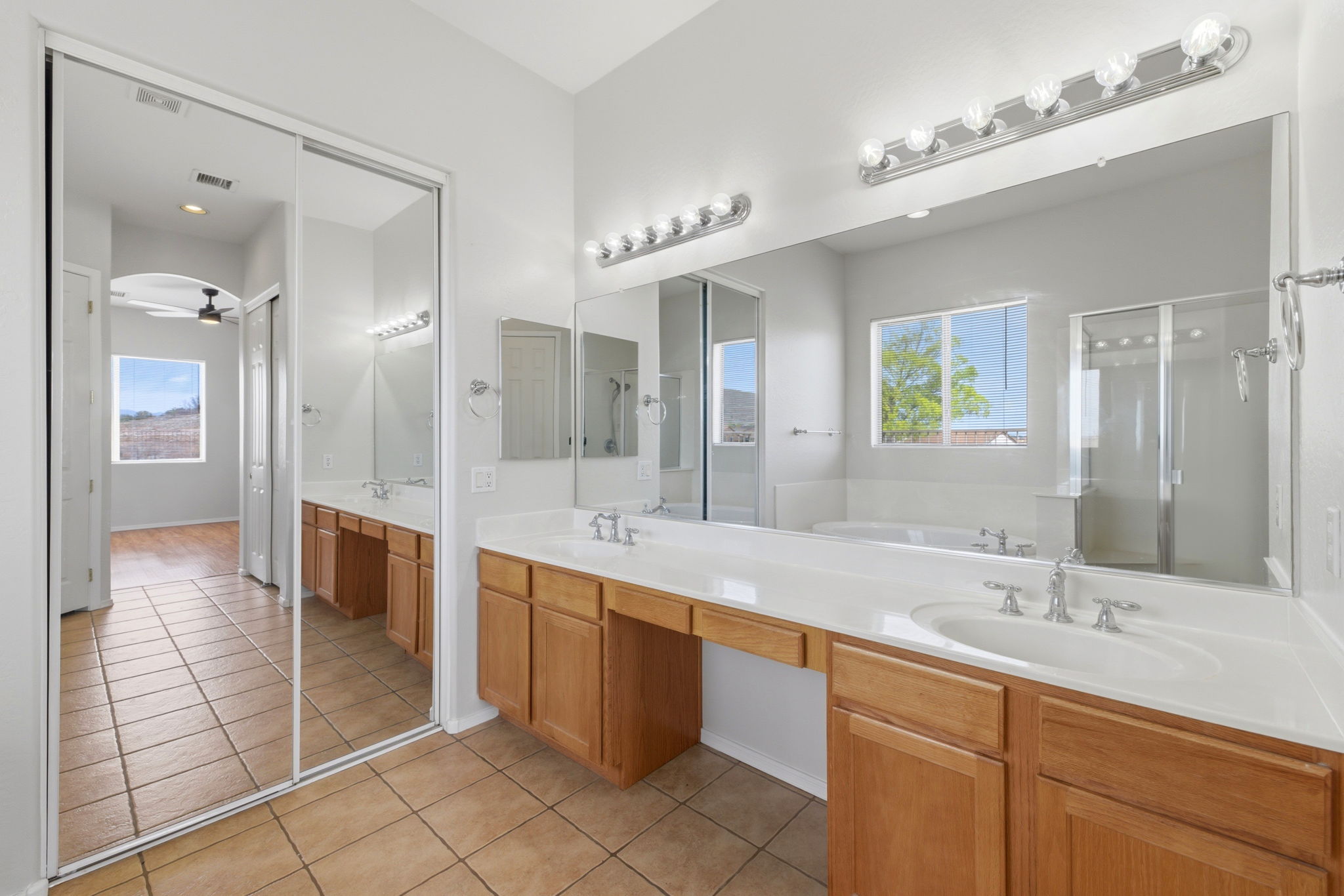 Primary Bathroom (2)