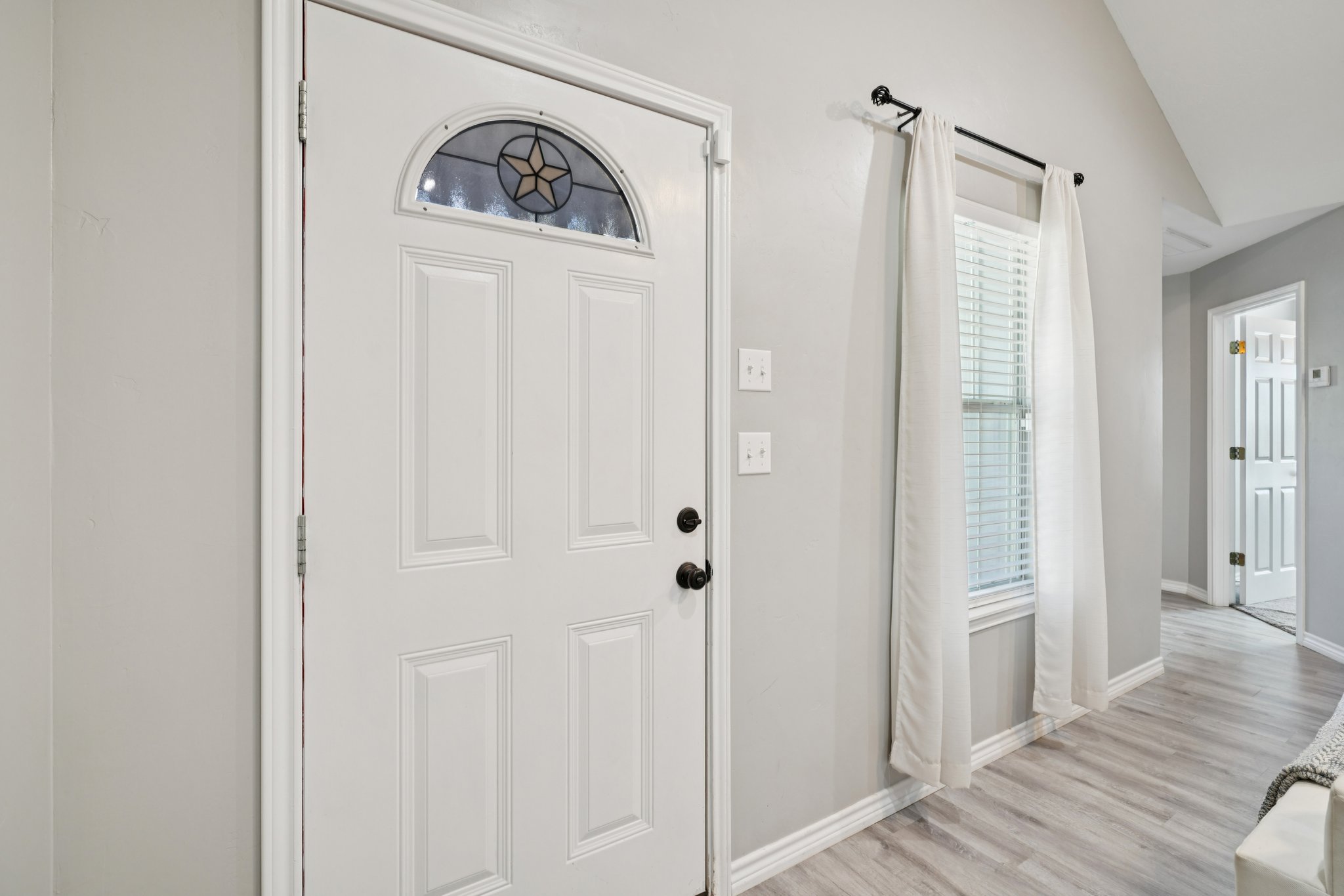 Skyline Dr-S2710-005.jpg