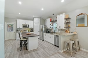 Skyline Dr-S2710-010.jpg