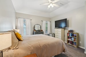 Skyline Dr-S2710-016.jpg