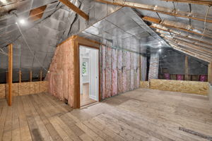  Photo 30