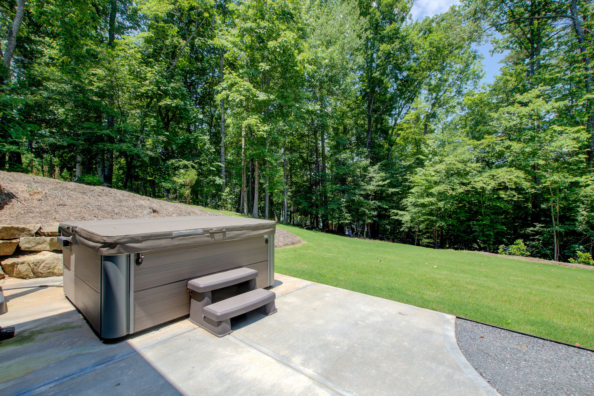 45 Exterior Terrace Level Patio B w Hot Tub + Yard View