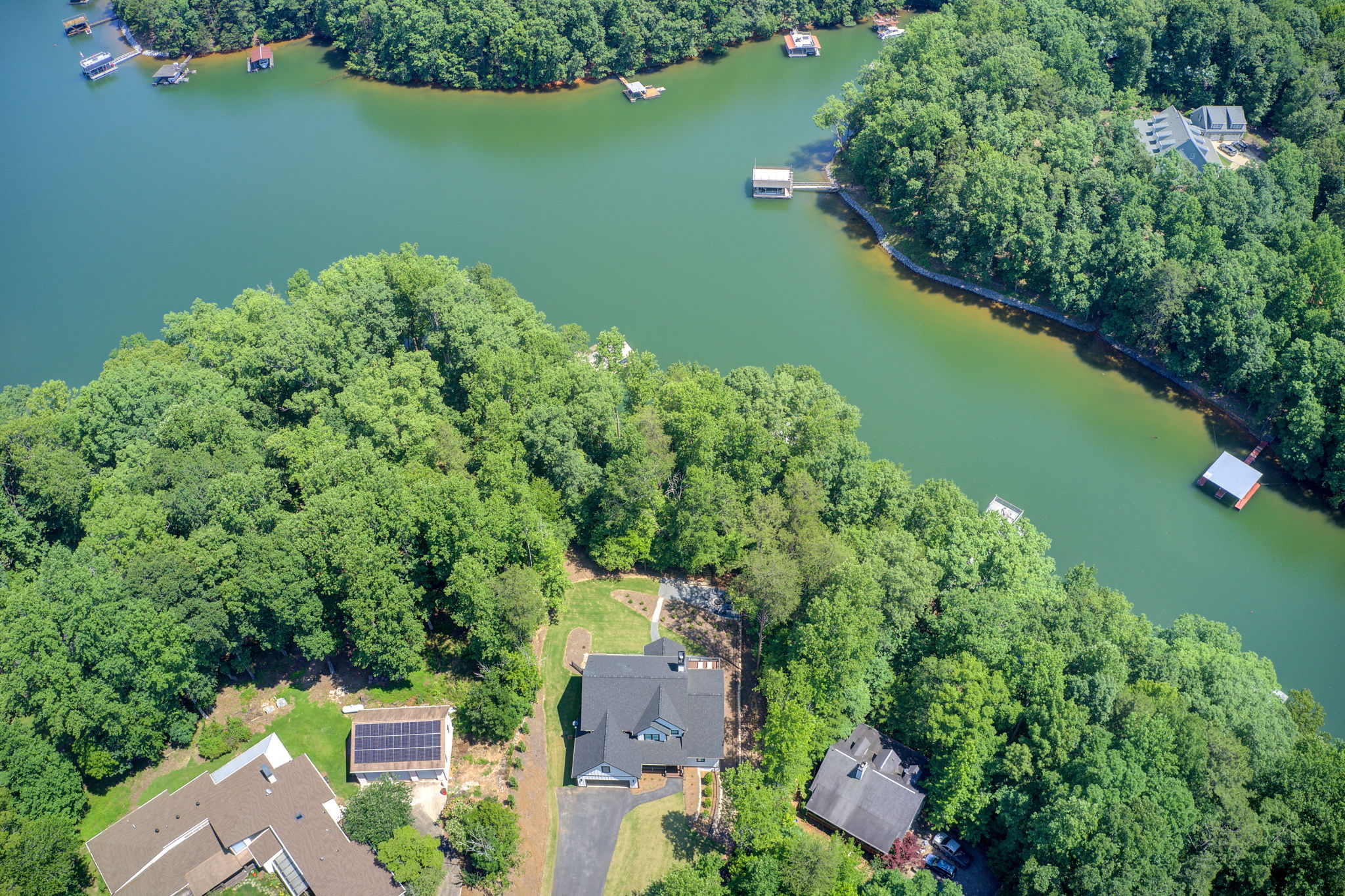 87 Aerial Lot w Lake Lanier C