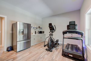 50 Terrace Level Kitchenette w Fitness