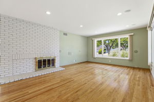 012_F8_6360 Janary Way