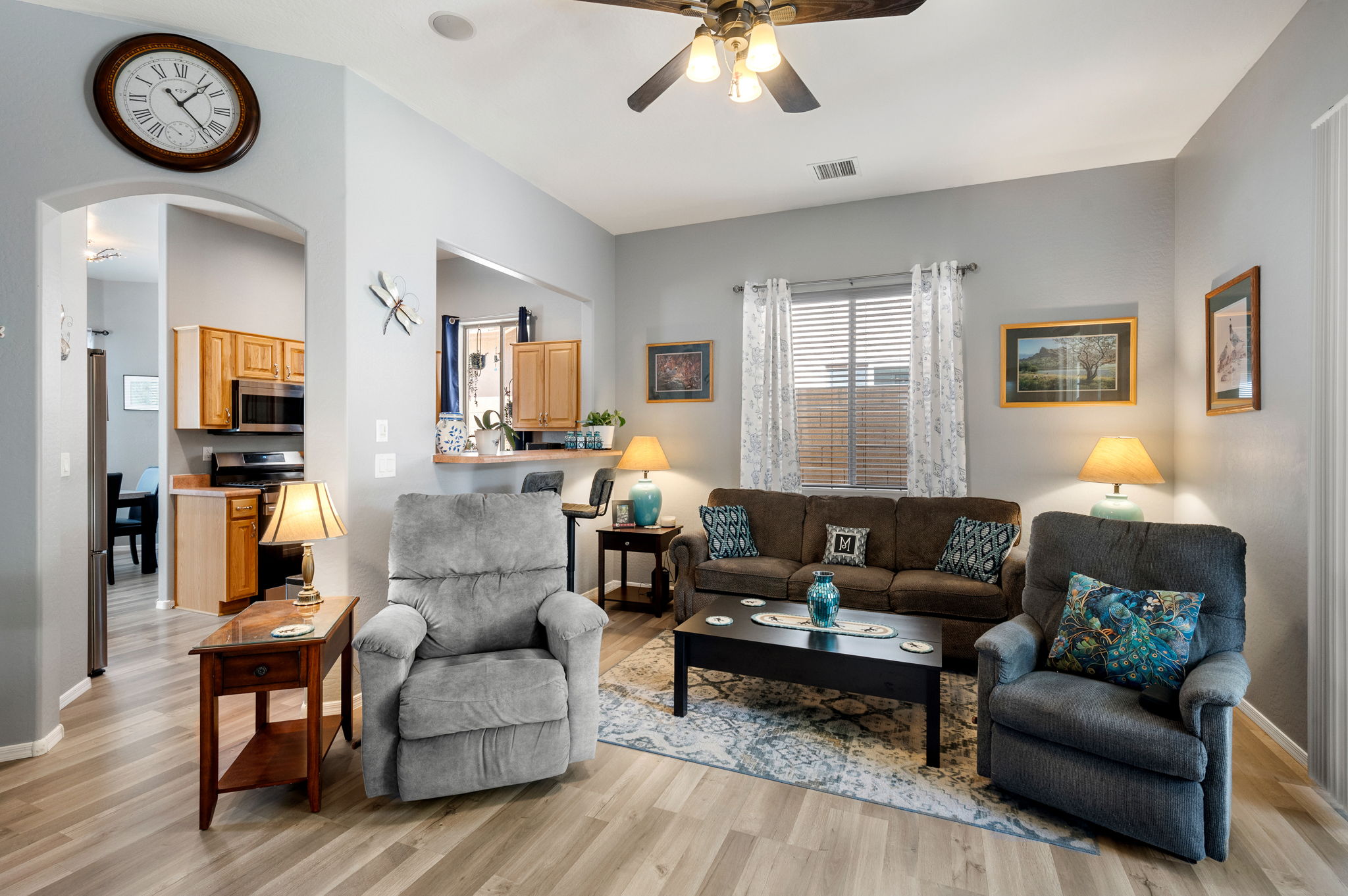 Living Room (3)