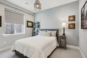 Kenzie Cir-049.jpg
