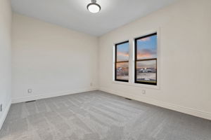 Guest Bedroom 1 Downstairs