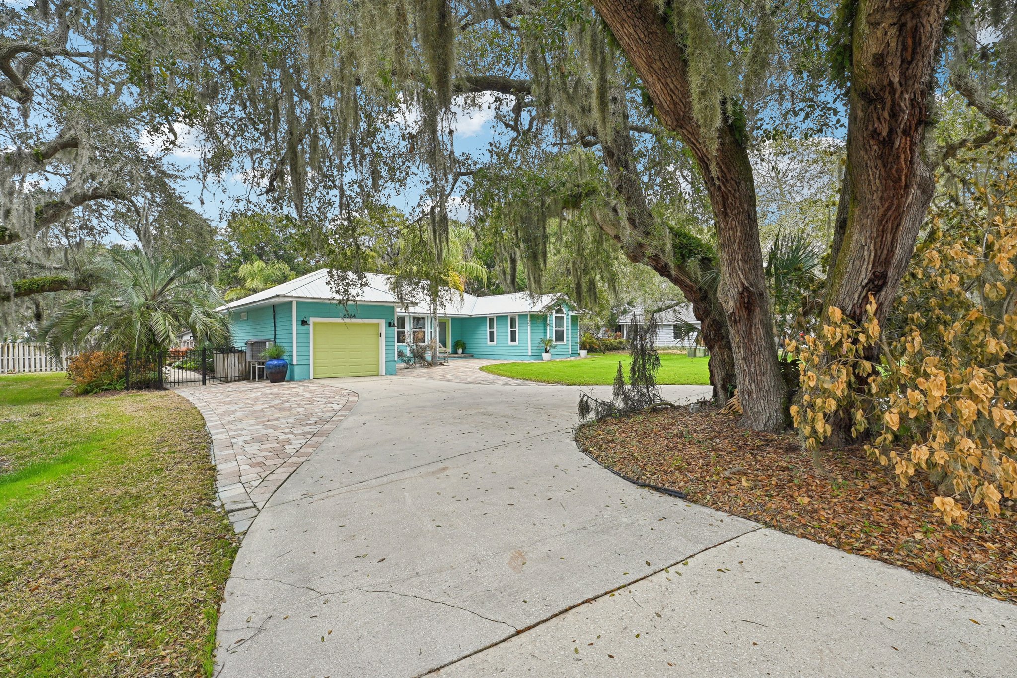 Putnam St-S1702-004.jpg