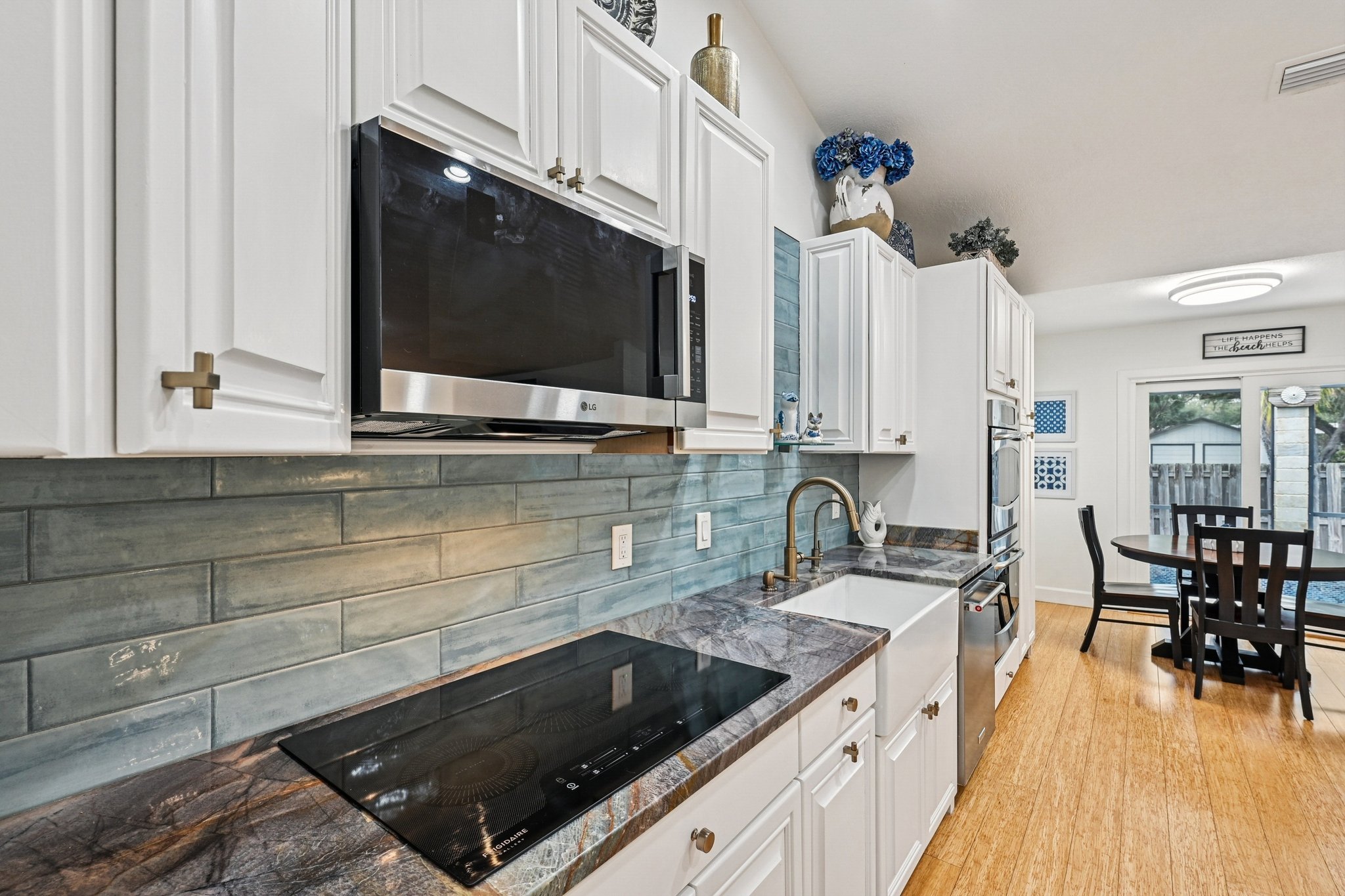 Putnam St-S1702-020.jpg