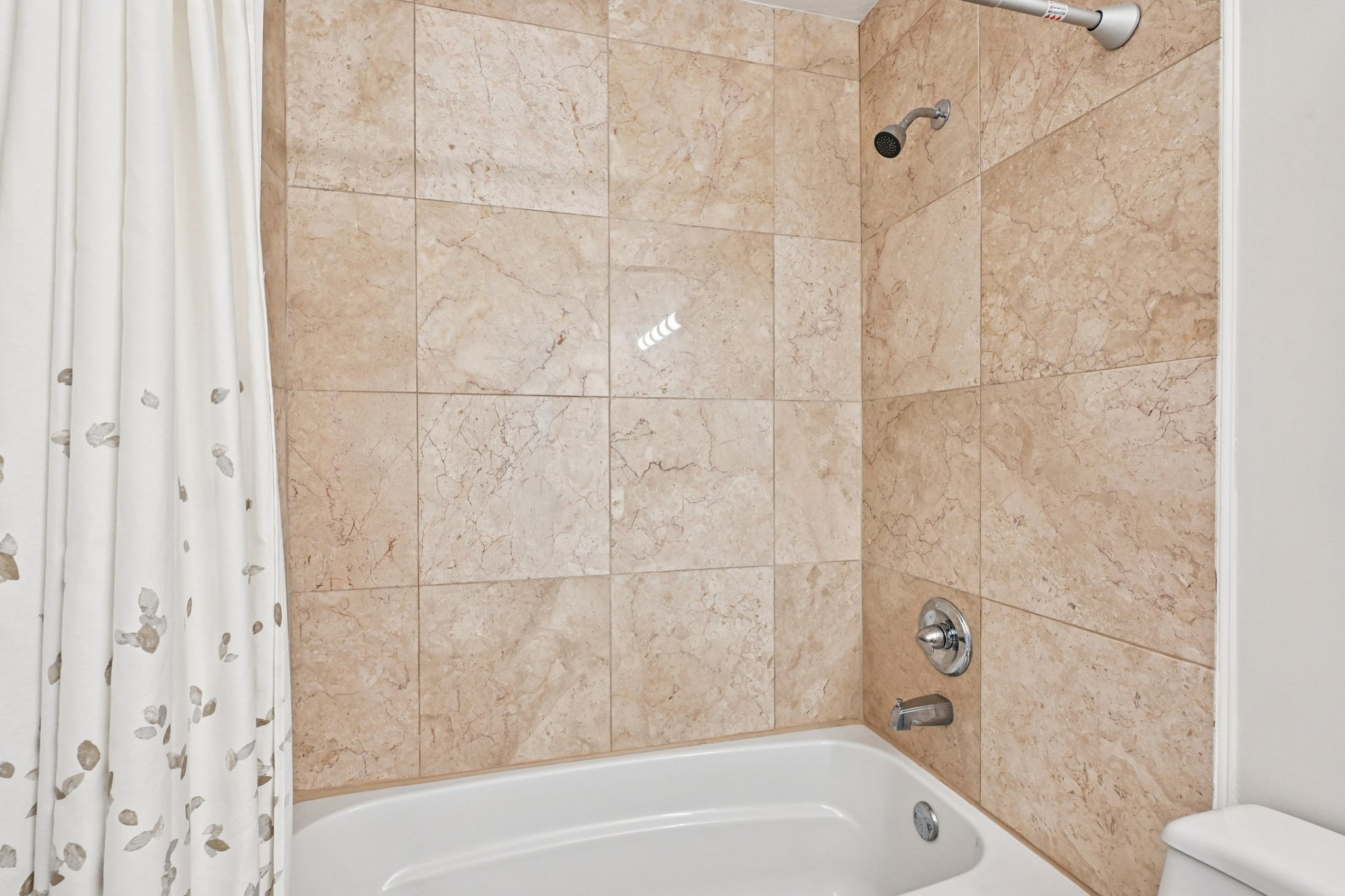 Putnam St-S1702-031.jpg