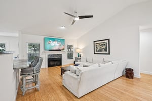 Putnam St-S1702-013.jpg