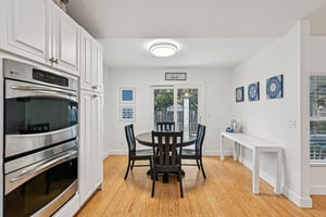 Putnam St-S1702-019.jpg