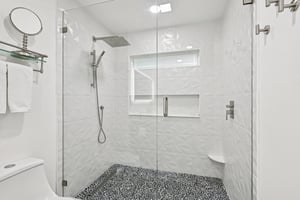 Putnam St-S1702-042.jpg