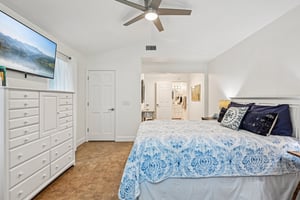 Putnam St-S1702-048.jpg