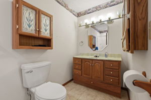  Photo 44