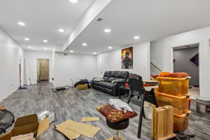 W Riverside Rd-S1205-020
