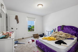 W Riverside Rd-S1205-034