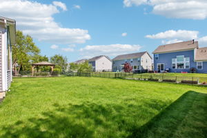 W Riverside Rd-S1205-037