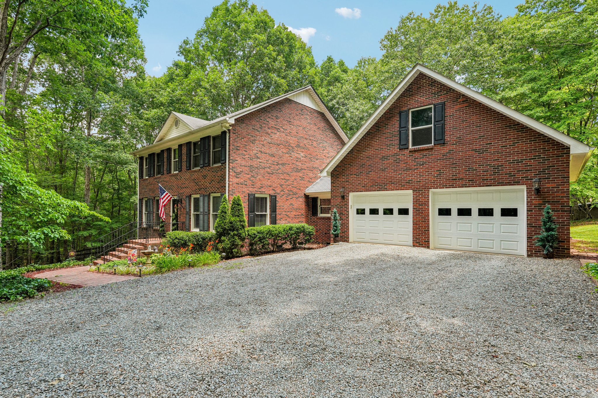 Green Oaks Dr-S2406-009.jpg