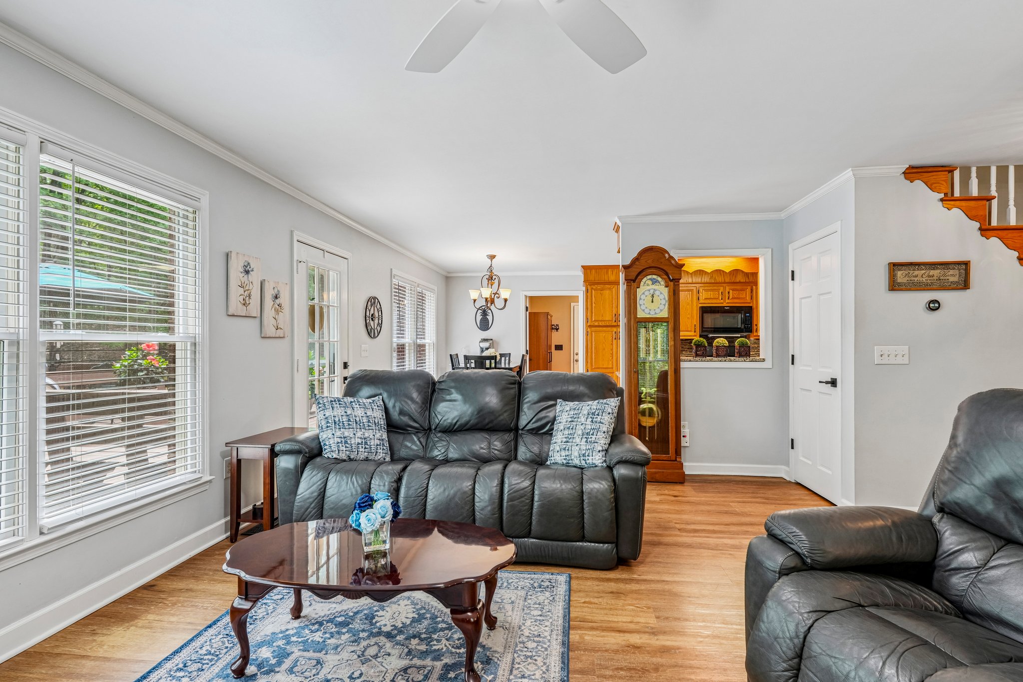 Green Oaks Dr-S2406-018.jpg