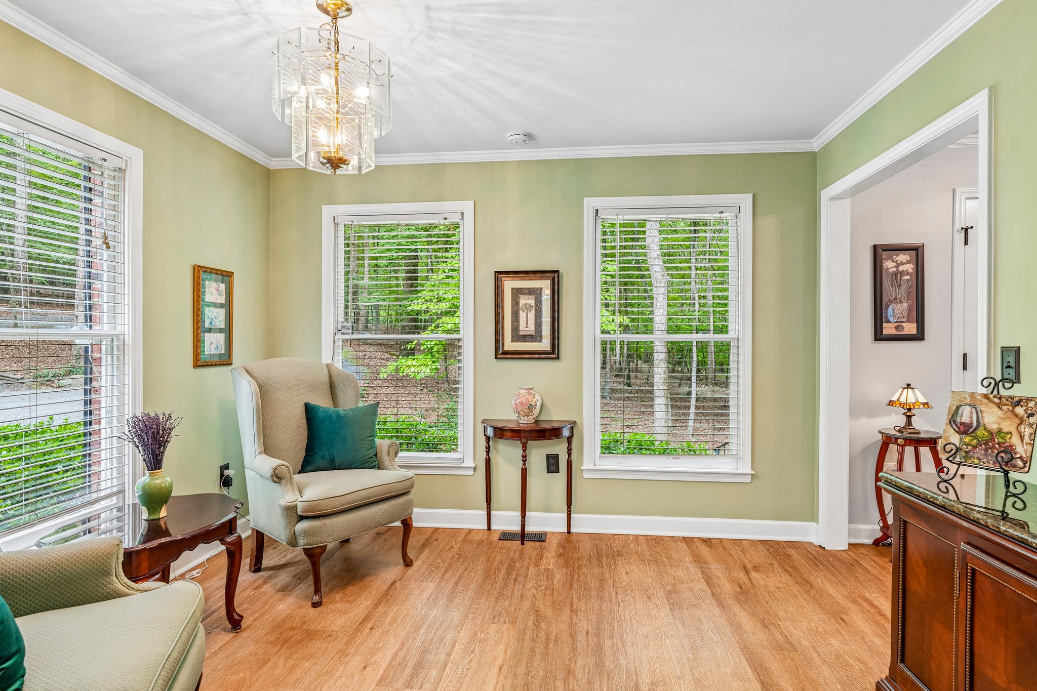 Green Oaks Dr-S2406-032.jpg