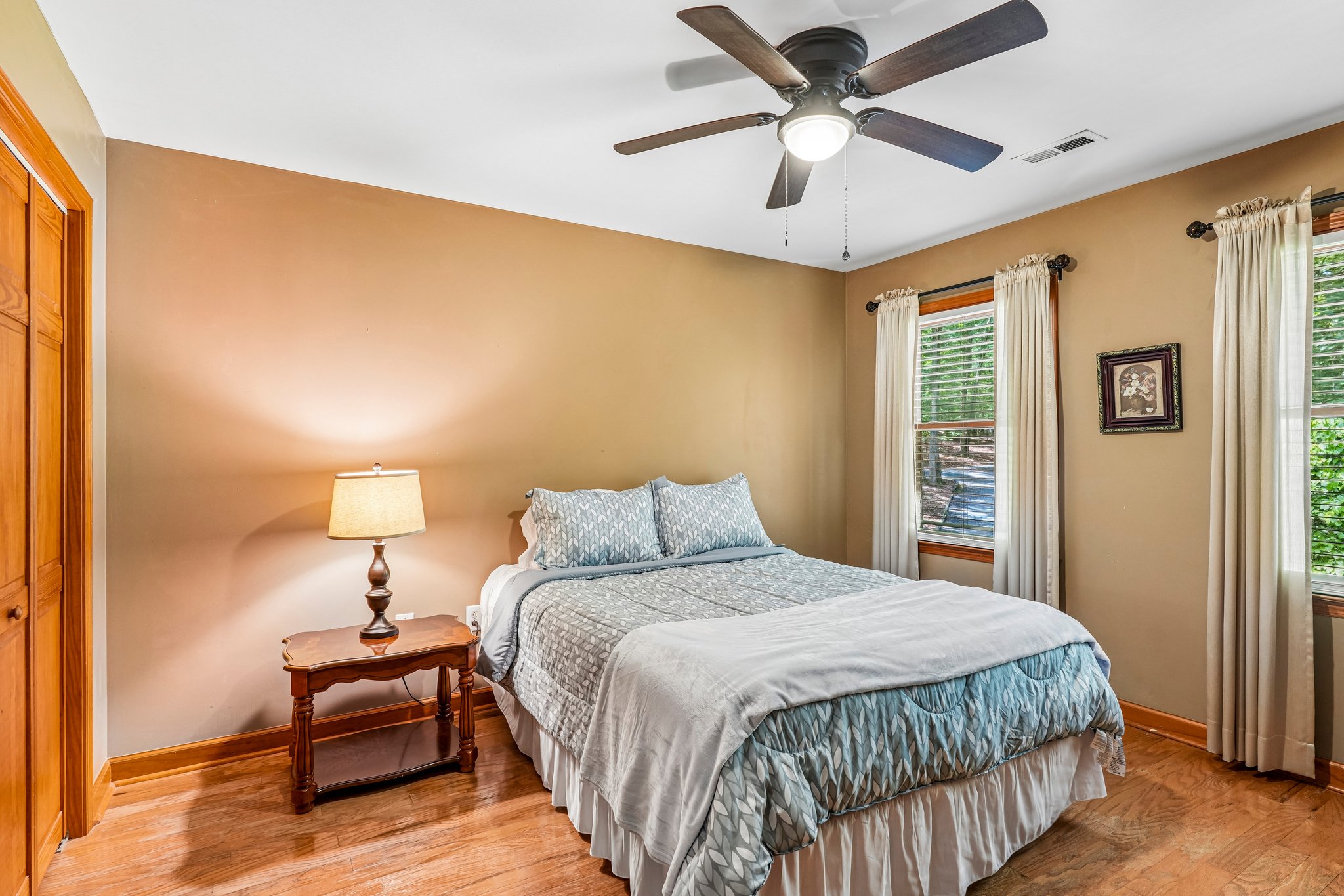 Green Oaks Dr-S2406-048.jpg
