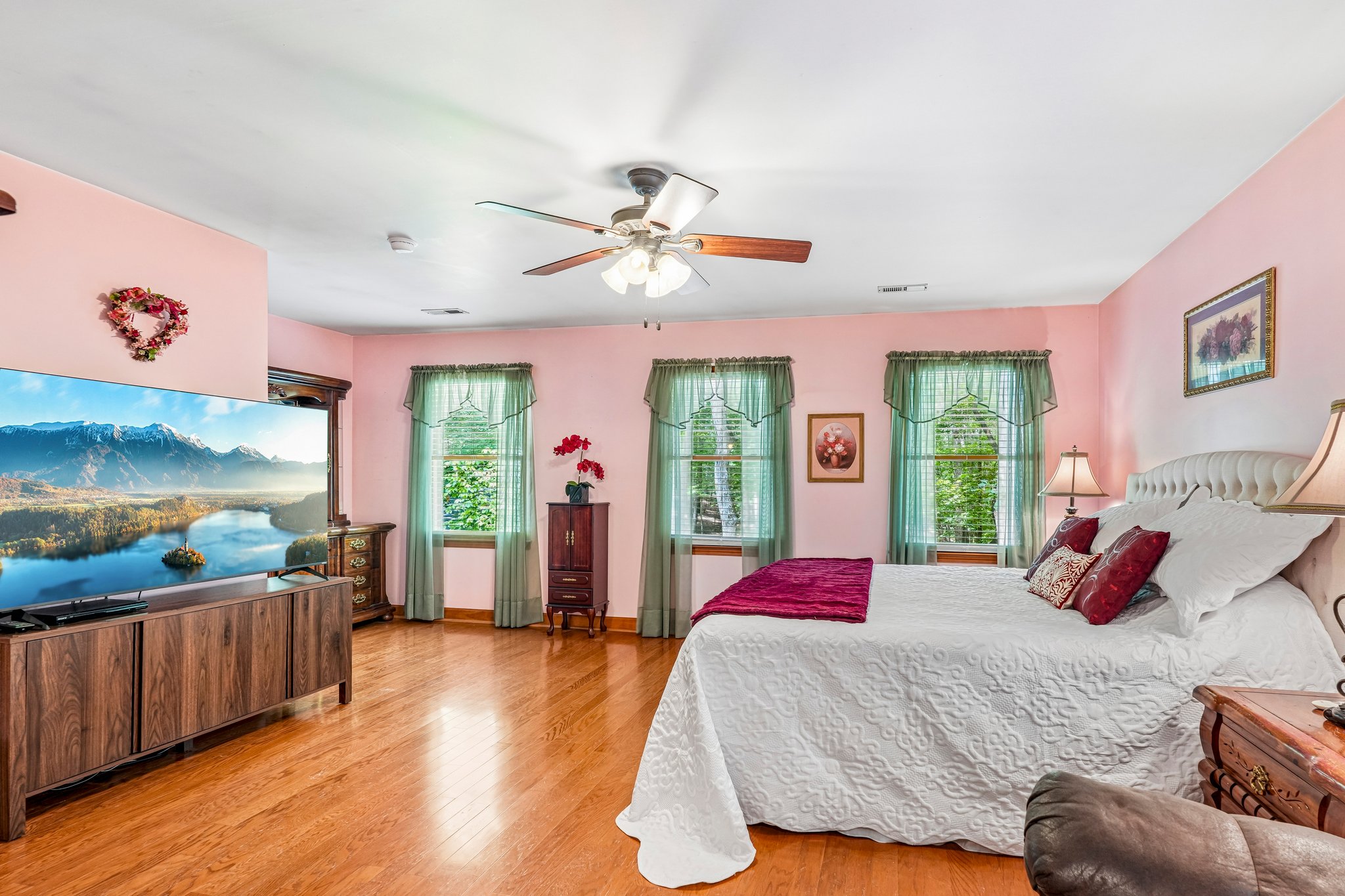 Green Oaks Dr-S2406-067.jpg
