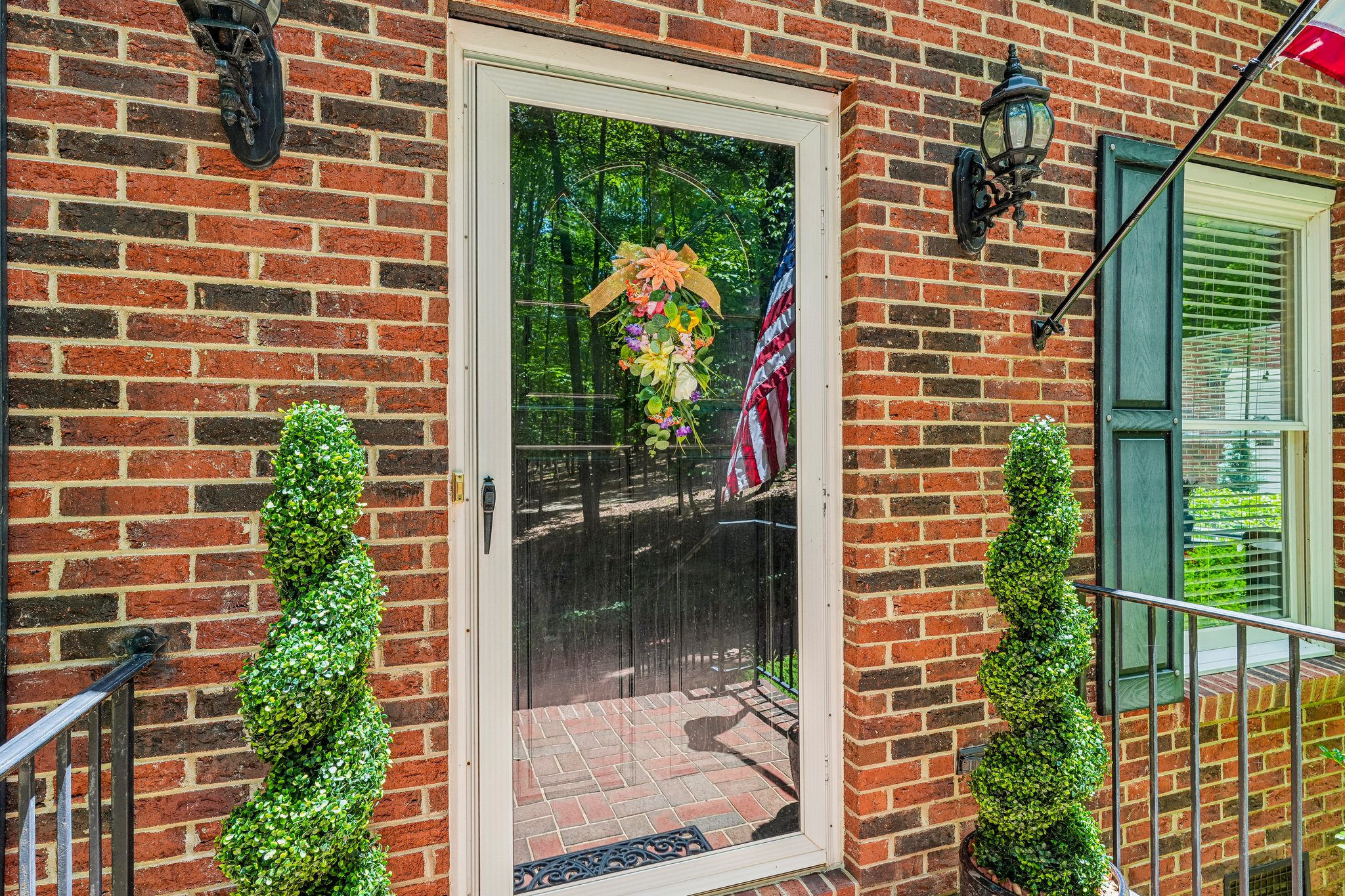 Green Oaks Dr-S2406-079.jpg