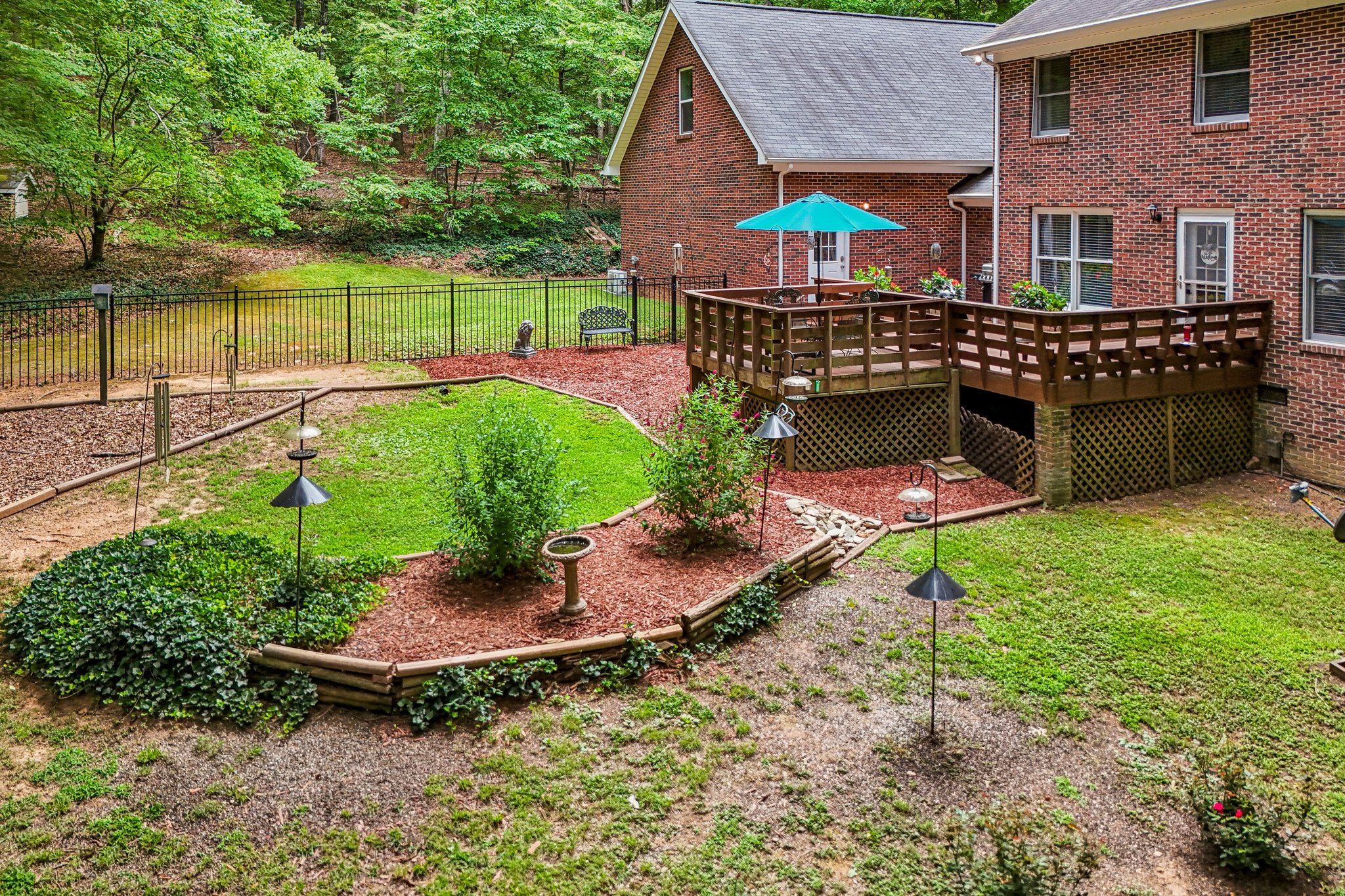 Green Oaks Dr-S2406-107.jpg