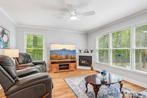 Green Oaks Dr-S2406-015.jpg