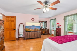 Green Oaks Dr-S2406-063.jpg