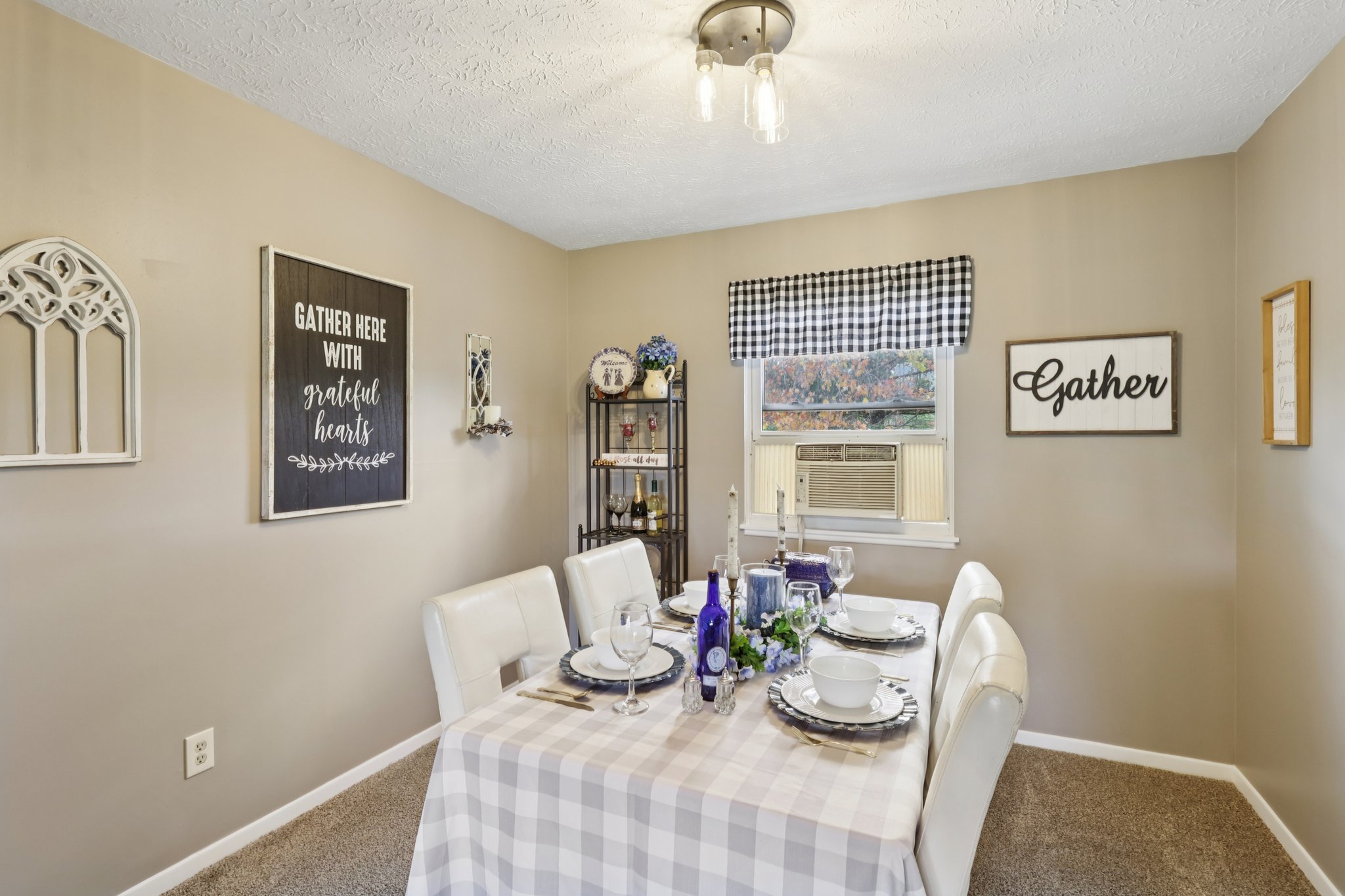 6370-6372 Trumbull Rd-S0111-016.jpg