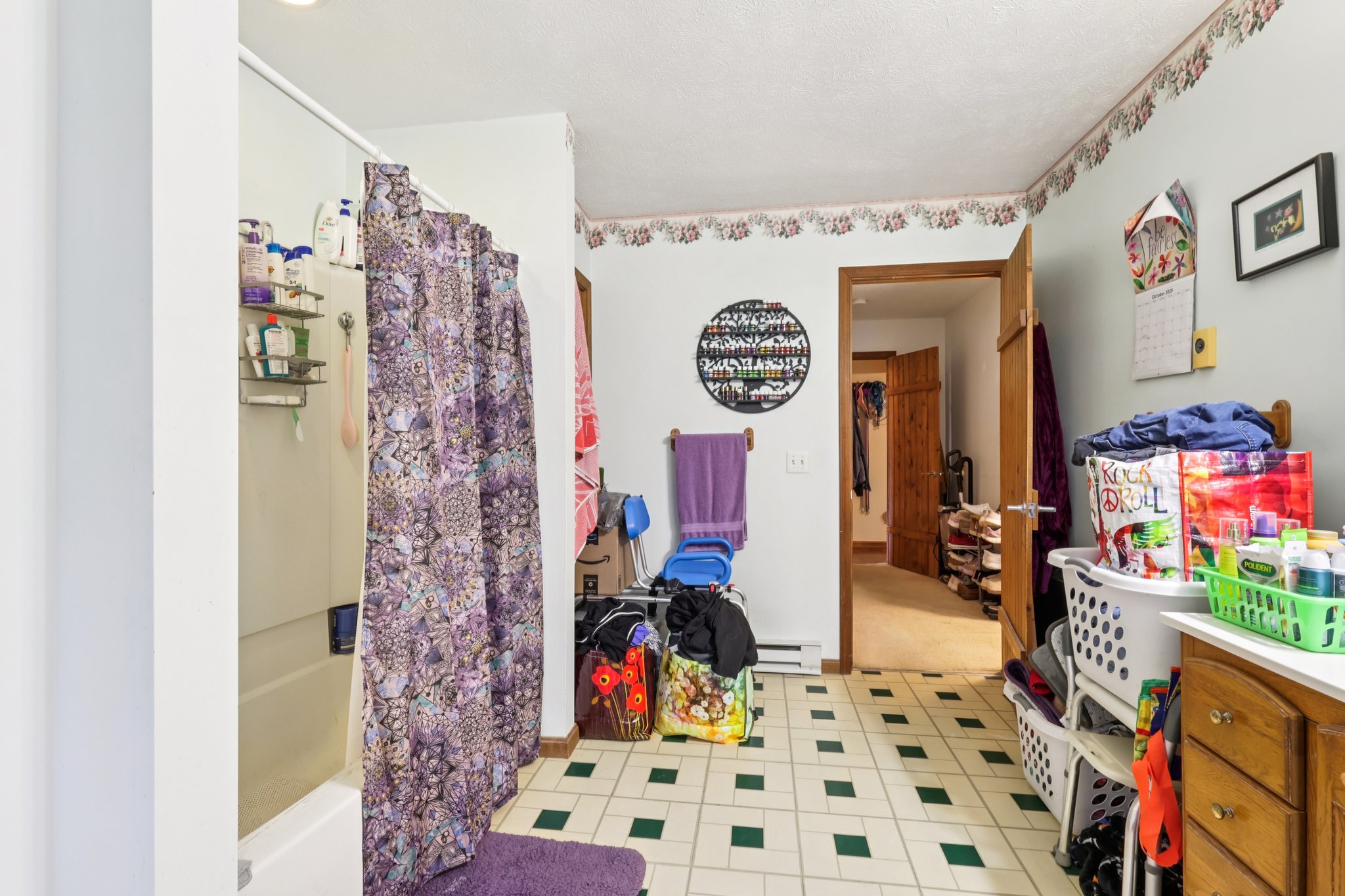 6370-6372 Trumbull Rd-S0111-065.jpg