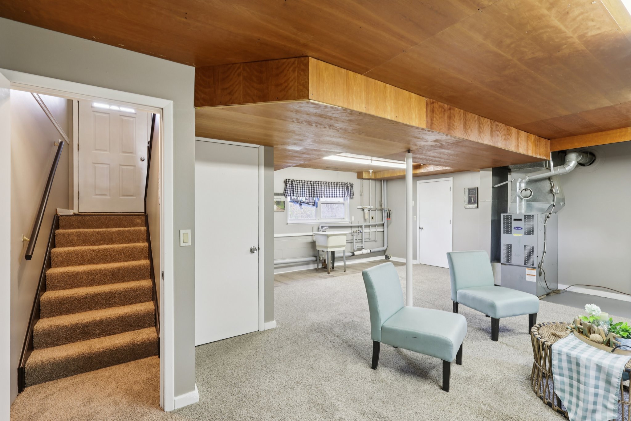 6370-6372 Trumbull Rd-S0111-072.jpg