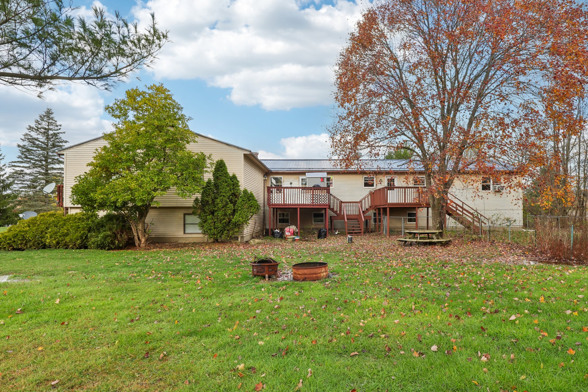 6370-6372 Trumbull Rd-S0111-079.jpg