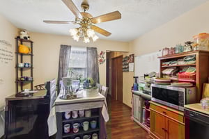 6370-6372 Trumbull Rd-S0111-021.jpg