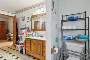 6370-6372 Trumbull Rd-S0111-066.jpg