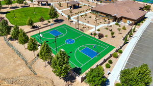SpurCrossClubhouse(16)